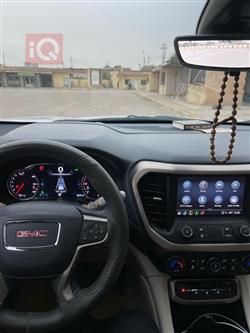 جي ام سي اكاديا